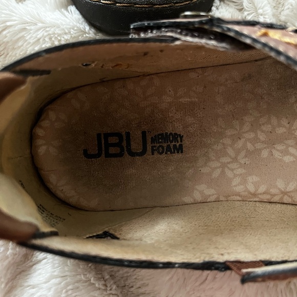 JBU Women's Chocolate Brown Mary Jane Flats Sz 6 Vegan Leather - Picture 3 of 5
